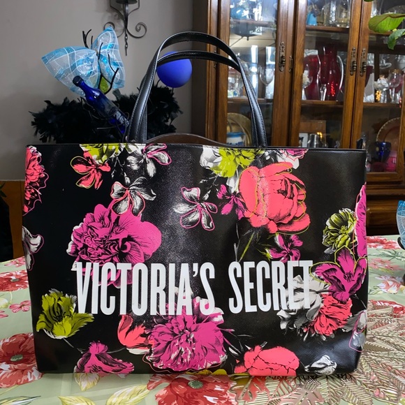 Victoria's Secret Handbags - Victoria secret
